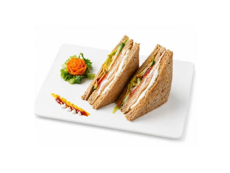 Club sandwich with turkey
